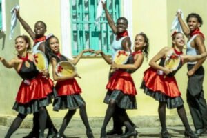 En París estudiantes camagüeyanos de la Enseñanza Artística